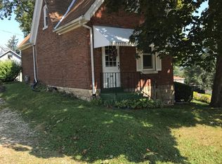 319 Monroe St, Dubuque, IA 52001