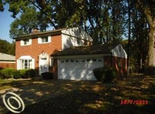 19170 Dorset St, Southfield, MI 48075