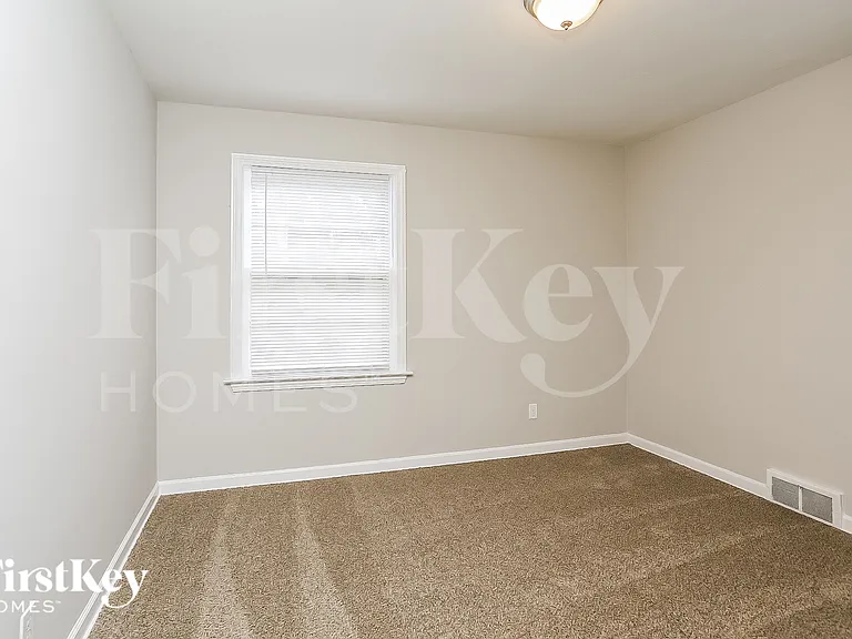 610 N Martin Ave — Photo 10