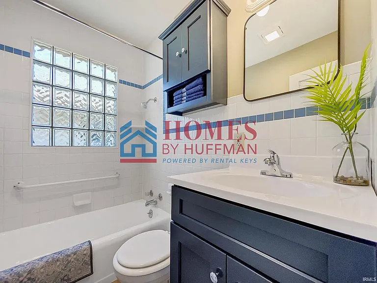 2913 Jackson Ave — Photo 16