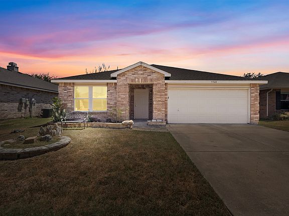 2nd image of 5540 Camarillo Dr
