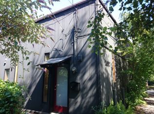 2607 8th Ave W, Seattle, WA 98119