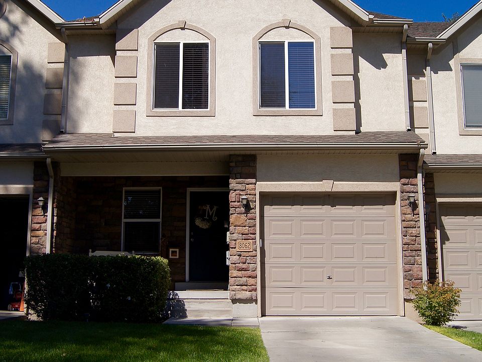 1st image of 8062 S Lismore Ln
