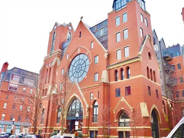 2 Clarendon St APT 204, Boston, MA 02116
