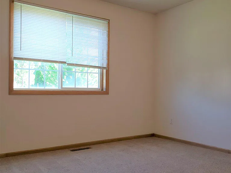 1351 Peitz Ave — Photo 15