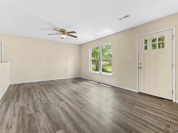 5th image of 1309 2nd St