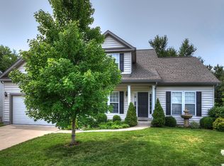 28 Lowery Estates Ct, Florissant, MO 63031