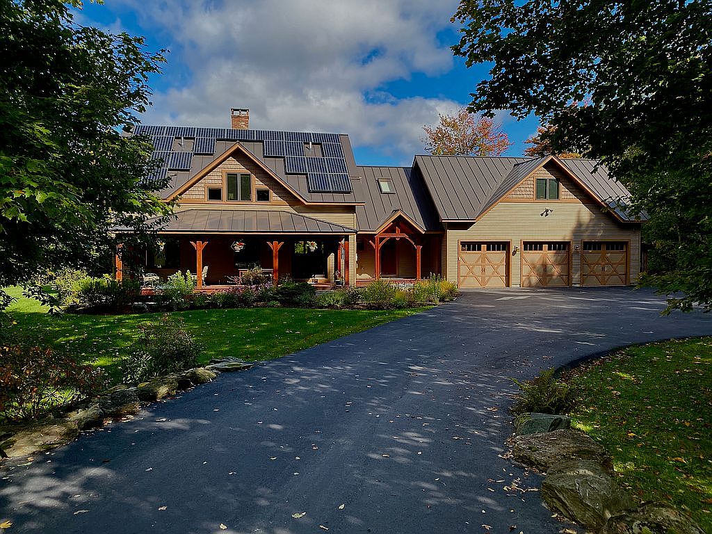 70 Maple Leaf Rd Underhill Vt 05489 Zillow