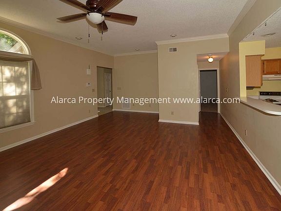 3rd image of 3207 Harris Mill Ln