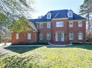 500 Wyndwood Dr, Jamestown, NC 27282