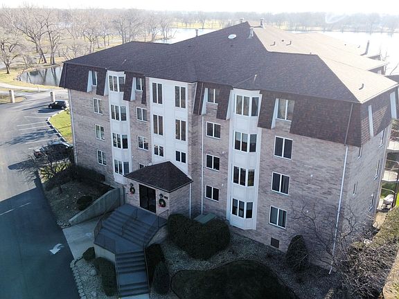 2nd image of 3680 186th St APT 301
