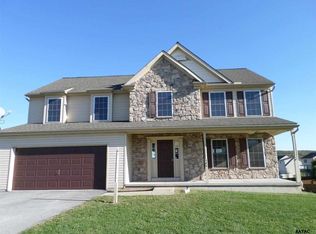 285 Riviera St, Mount Wolf, PA 17347