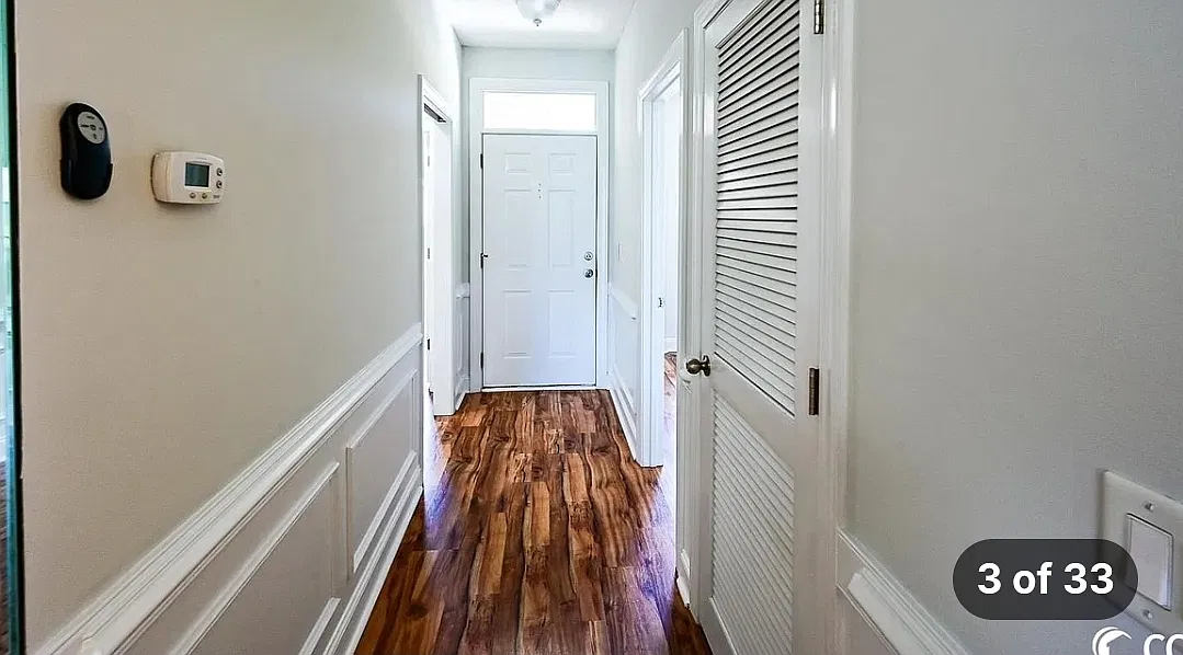 3 bed, 1263 sqft, $2,095 — Photo 2