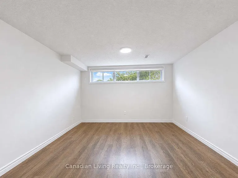 39 Silverview Dr — Photo 5