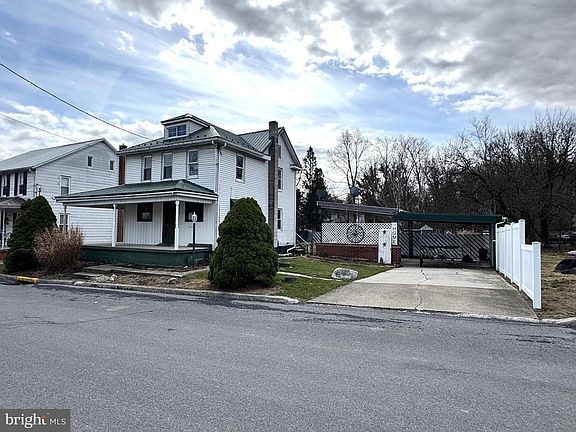 2nd image of 12 Maclay St