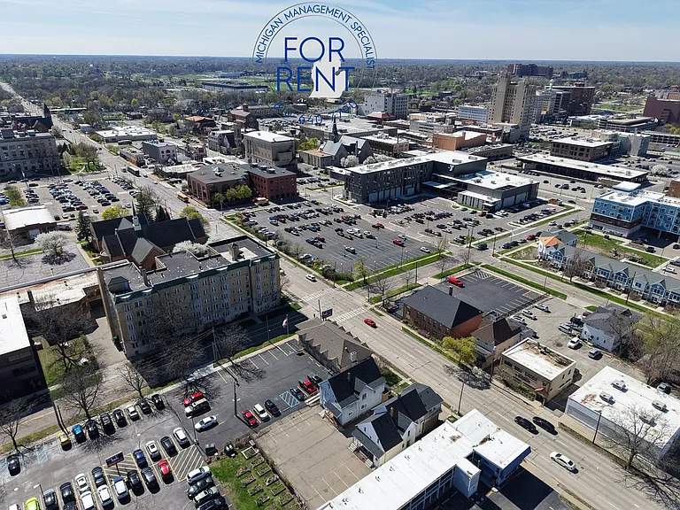 310 E Court St #1 — Photo 7