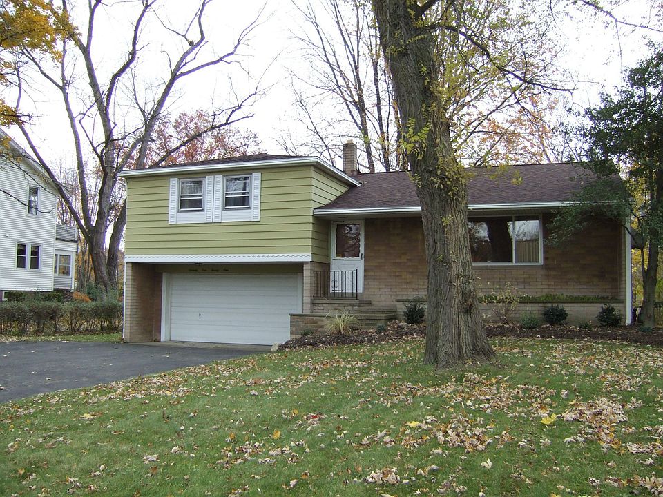 Split level with basement