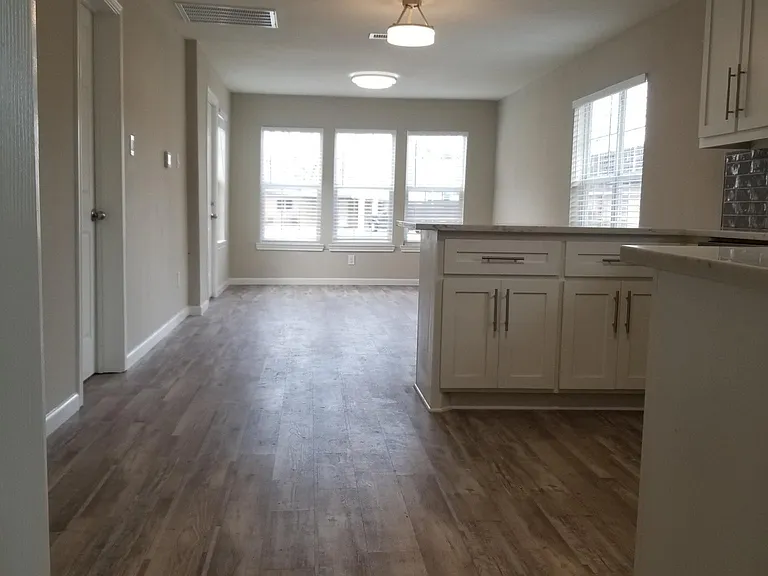 951 Reverend B J Lewis Dr #B — Photo 16