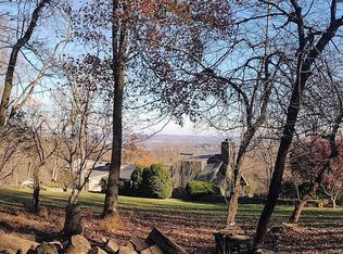 17738 Raven Rocks Rd, Bluemont, VA 20135