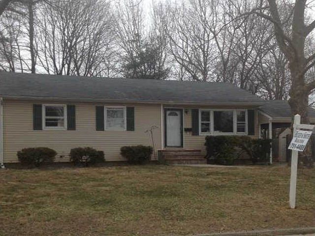 1st image of 136 Wagon Ln