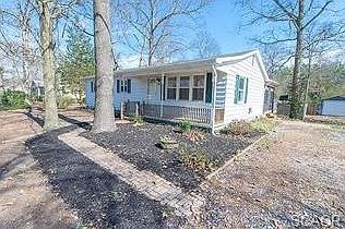 2nd image of 28861 Cannon Dr