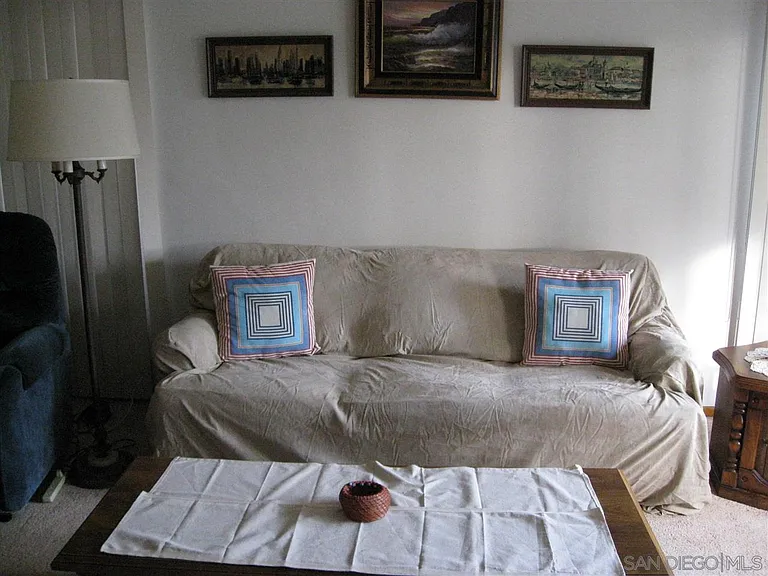 4211 Lafayette Pl — Photo 10