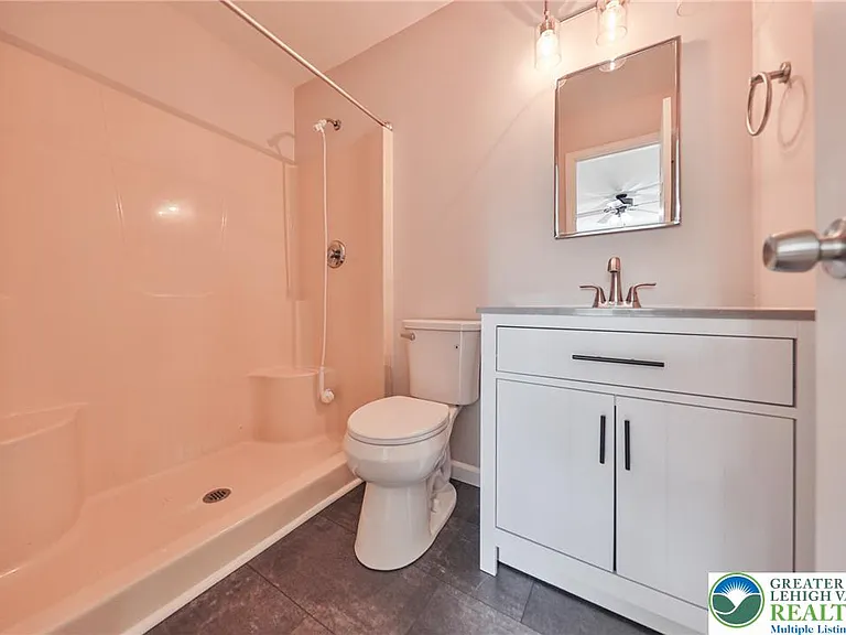 2507 Chestnut Ln — Photo 43