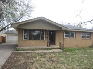 446 N Clinton Ave, Haysville, KS 67060
