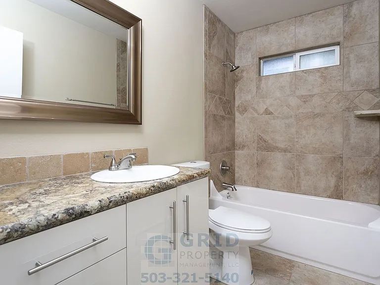 5105 SE Stark St #A — Photo 12