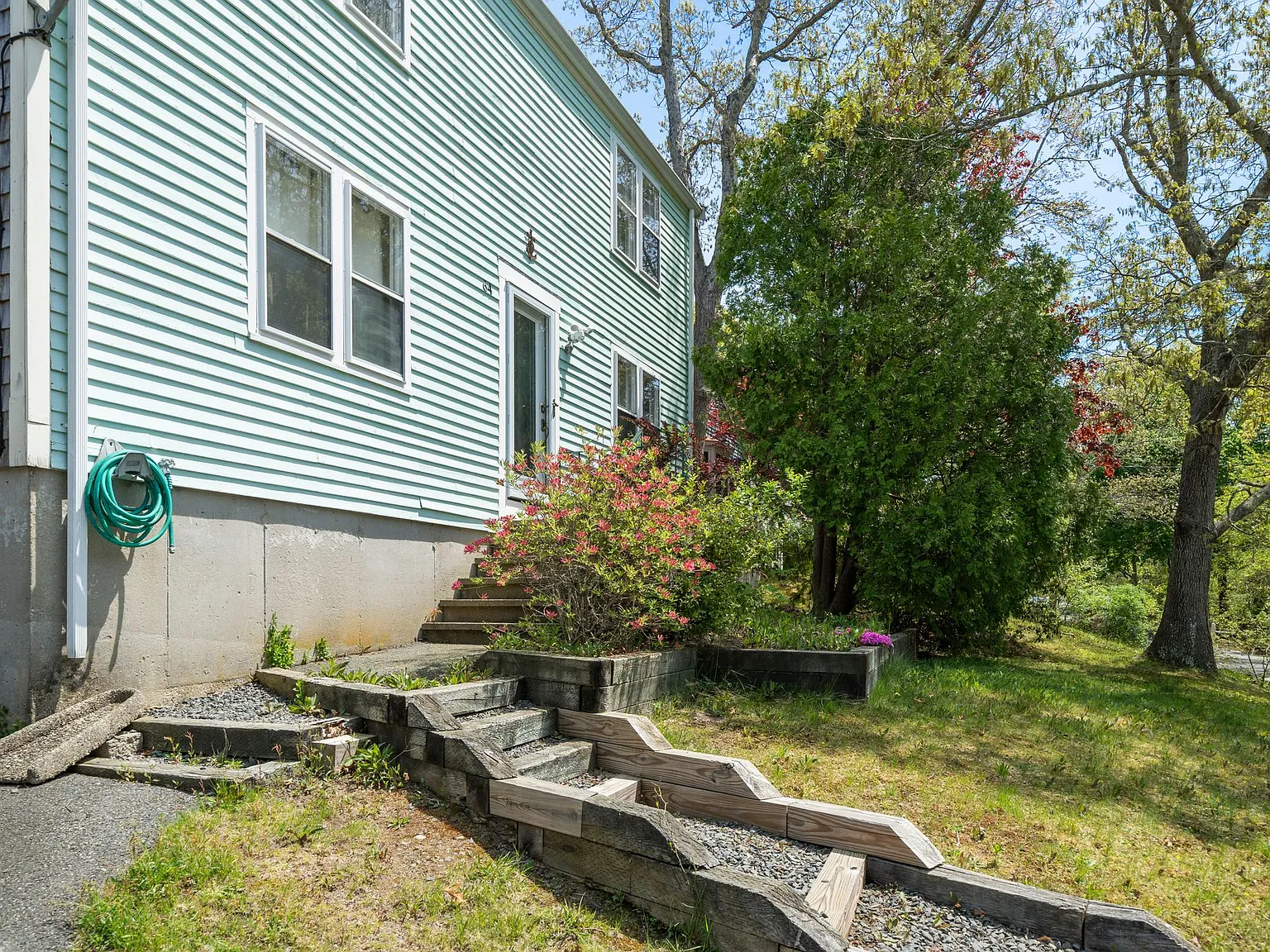 4 bed, 1536 sqft, $3,350 — Photo 3