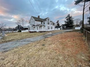 138 Woodmere Blvd, Woodmere, NY 11598
