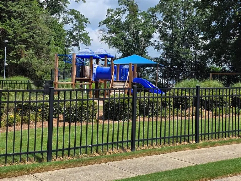 1512 Rachels Rdg NW #A — Photo 24