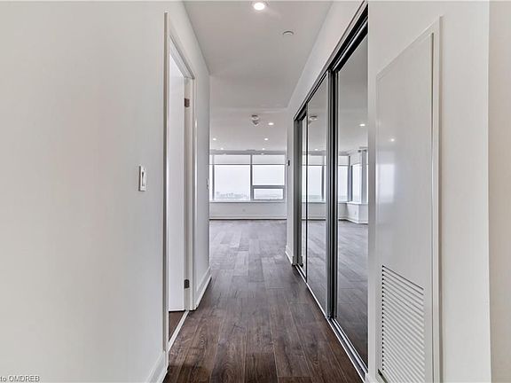 5th image of 297 Oak Walk Dr #1709