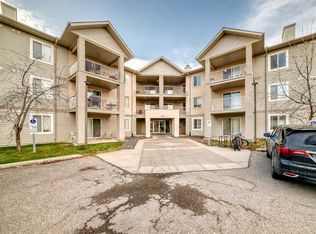 1000 SW Citadel Meadow Point NW #115, Calgary, AB T3G5N5