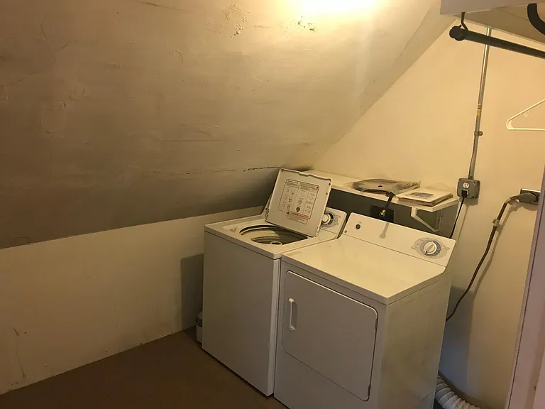 Laundry/Storage Room