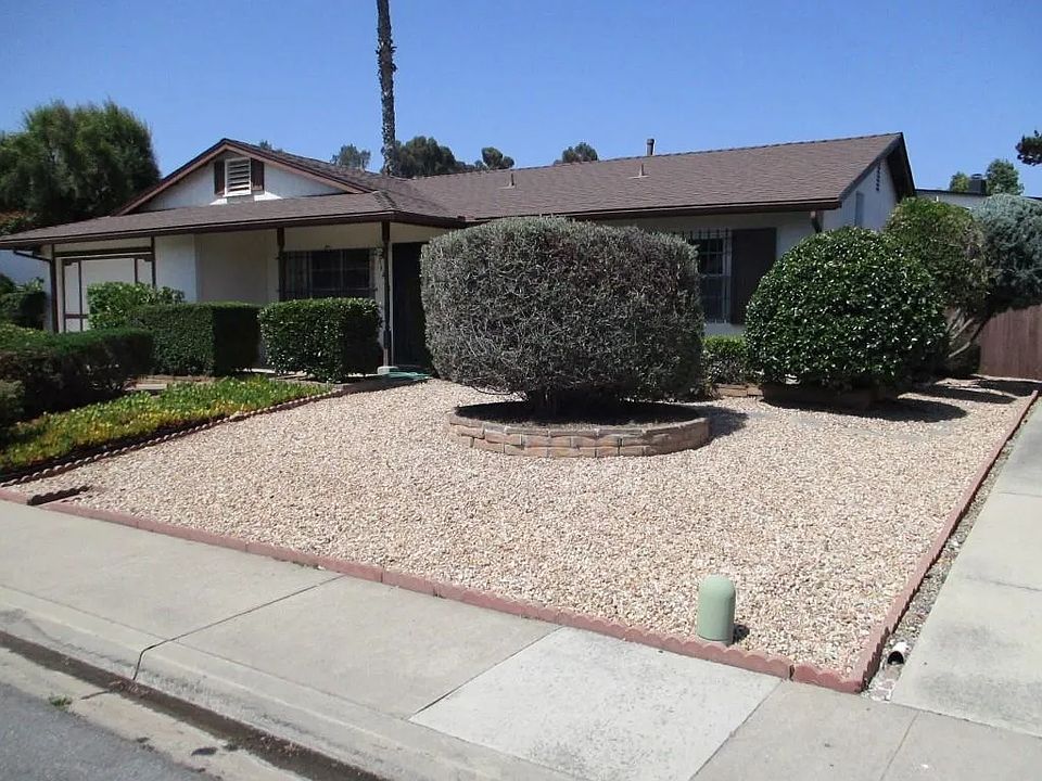 1st image of 16458 Bernardo Oaks Dr
