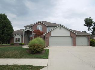 1516 Greythorn Dr, Fort Wayne, IN 46815