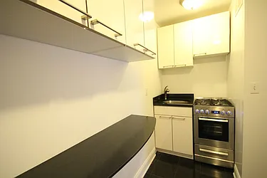 Rented by Dynamik Realty