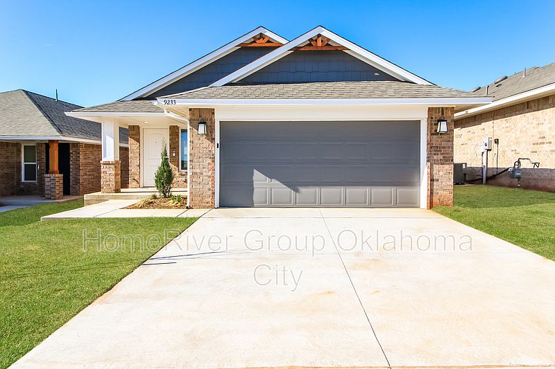 1st image of 9233 SW 45th Ter