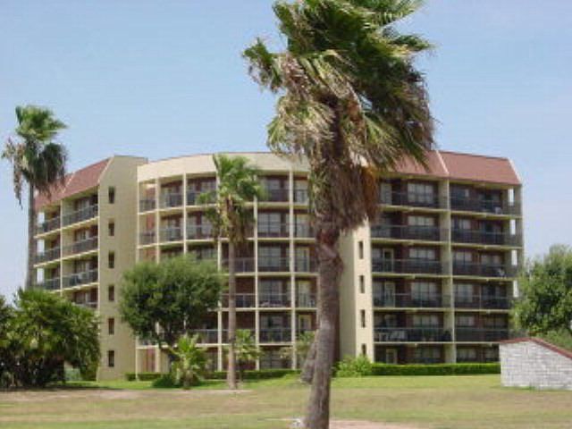 1st image of 2900 Ashley Dr APT 305