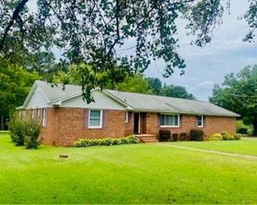 115 Newcastle Rd, Greenwood, SC, 29649