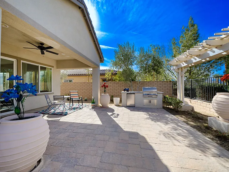 43001 Ascona Ln — Photo 39