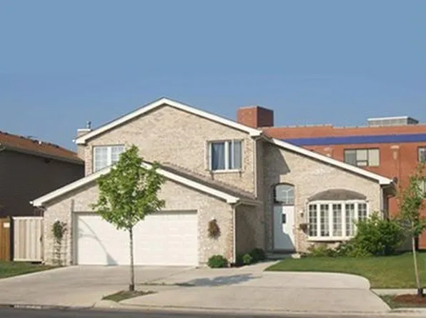 10264 S Beverly Ave, Chicago, IL 60643