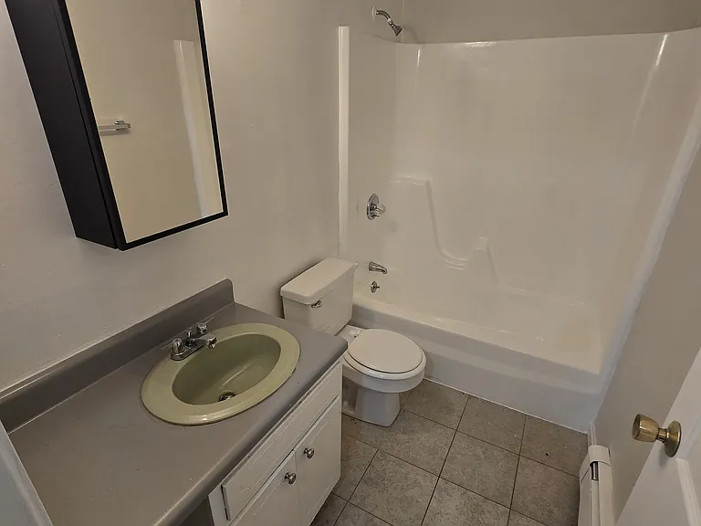 320 Bennett St #HEAT_INCLUDED — Photo 6
