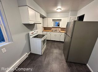 2117 Johanna Ave SW, Wyoming, MI 49509