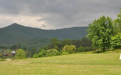 2nd image of 1555 Trackrock Church Rd