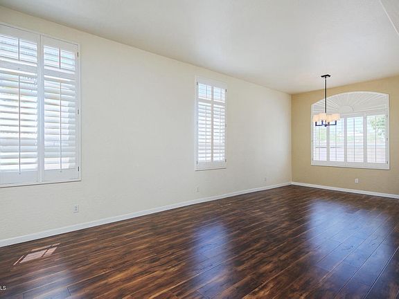 2nd image of 1355 W Park Ave