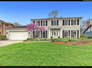6144 Heritage Ln, Lisle, IL