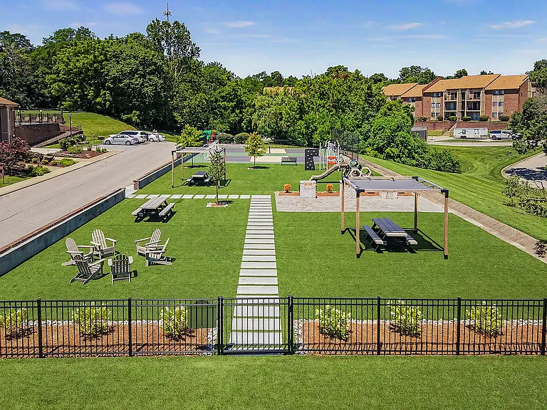 Social Yard