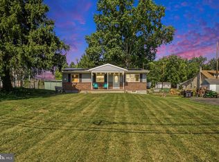 111 Falmouth Rd, Bainbridge, PA 17502